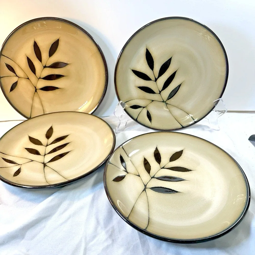 Gibson Elite Midnight Palm Salad Dessert Plates 8.25